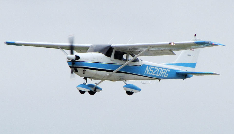 Cessna 172 - flyvere.dk