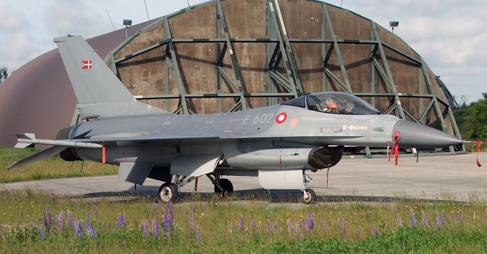 Danmark trækker F-16 hjem - flyvere.dk