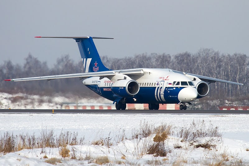 Antonov An-148-100E - flyvere.dk