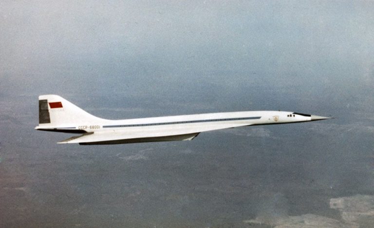 Tupolev Tu-144 - flyvere.dk