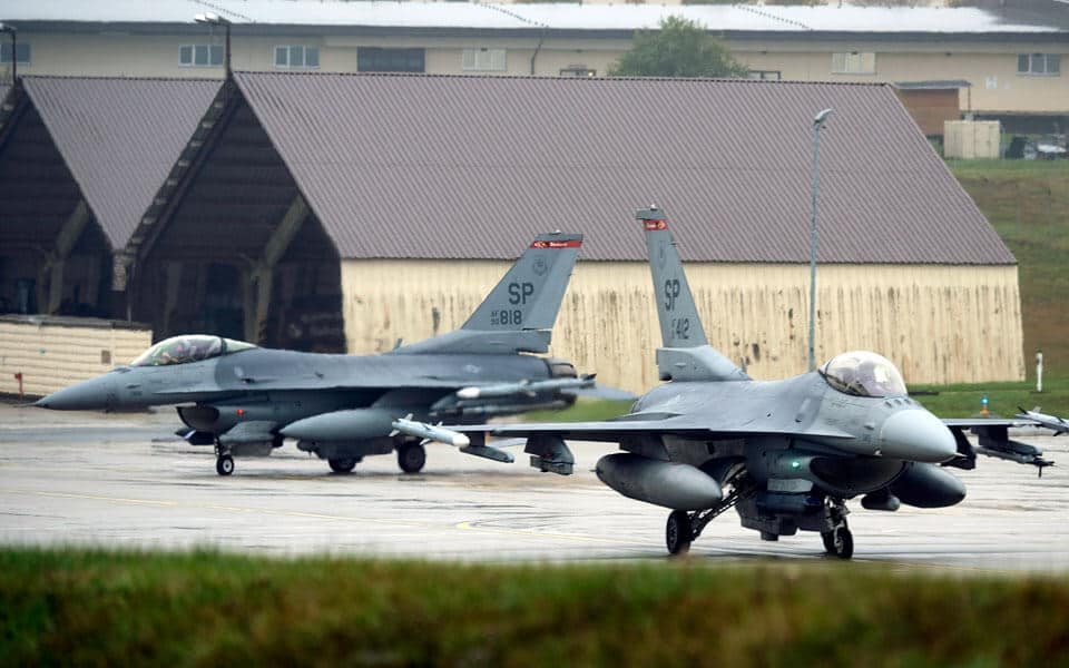 F-16 fly er styrtet ned i Tyskland - flyvere.dk